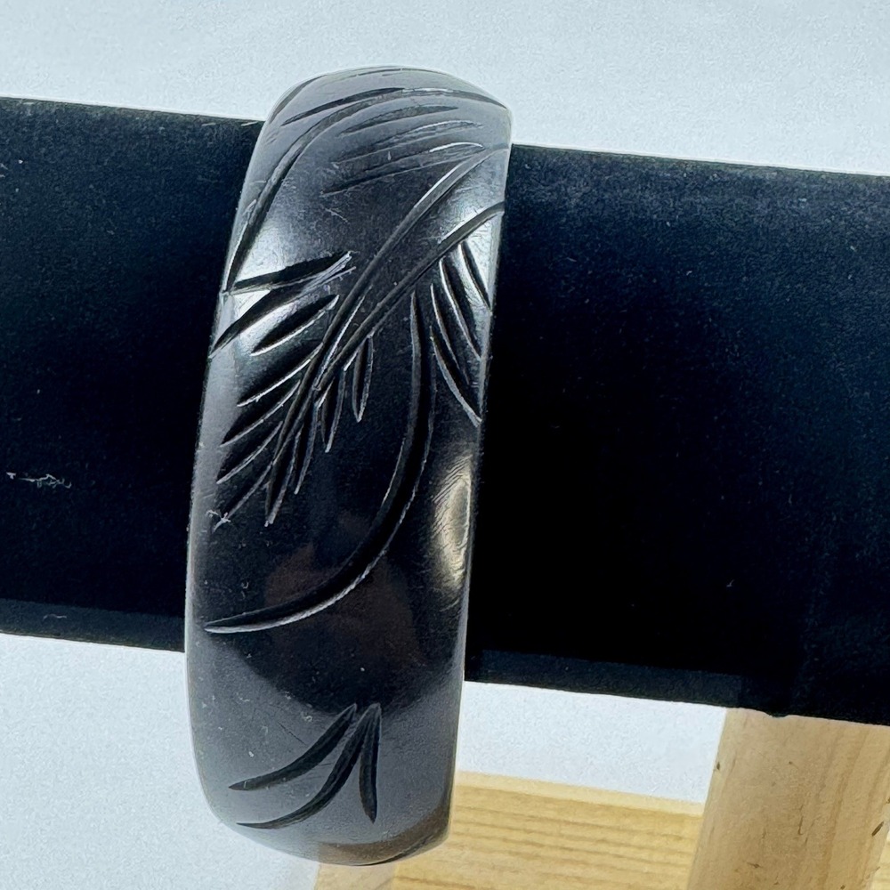 Vintage Black Carved Leaf Bakelite Bangle Bracelet Chunky Statement 7.75" 1930s